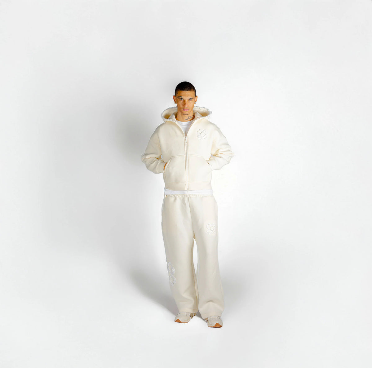 TRACKSUIT TRÈFLE SIGNATURE BEIGE